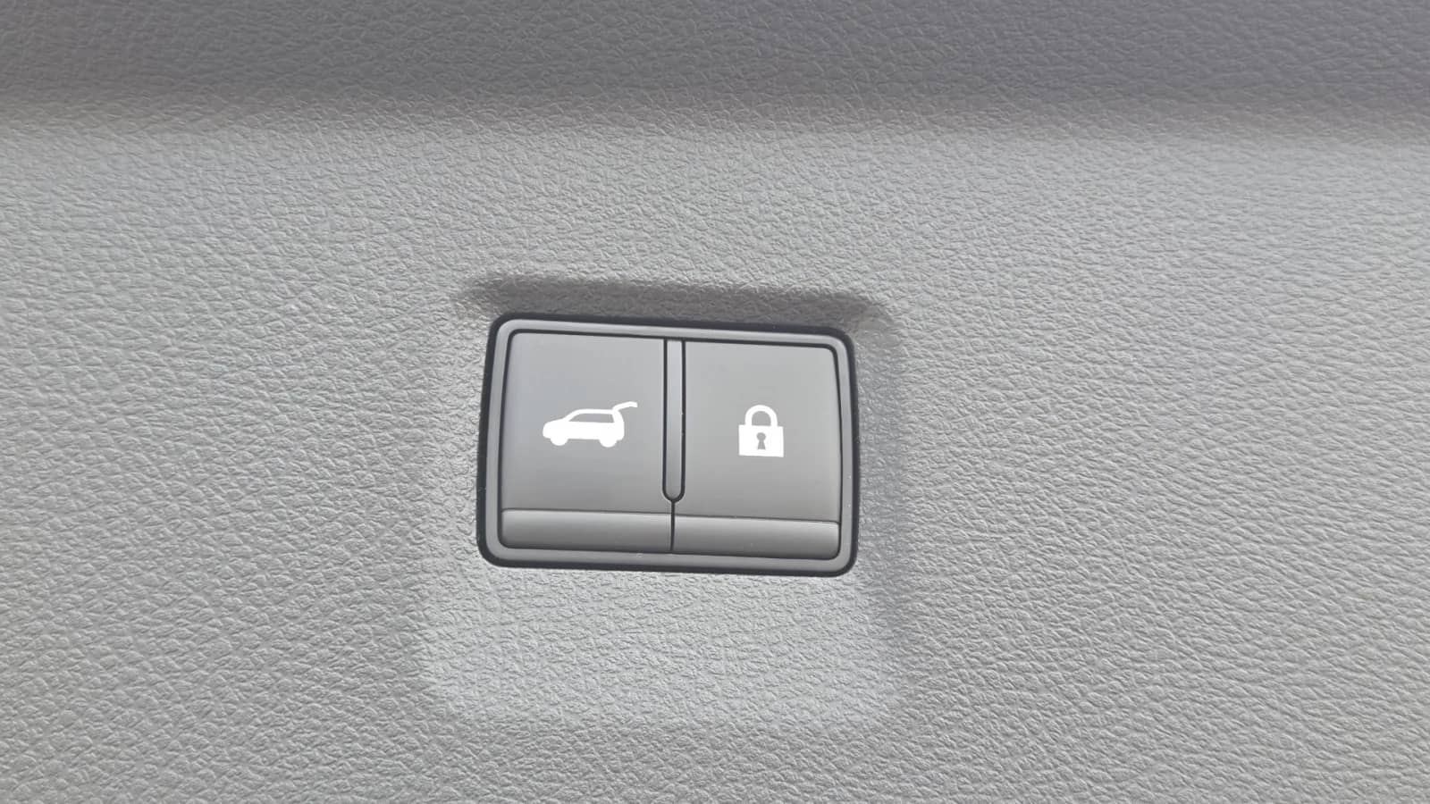 2027 INFINITI QX60 - Image 41