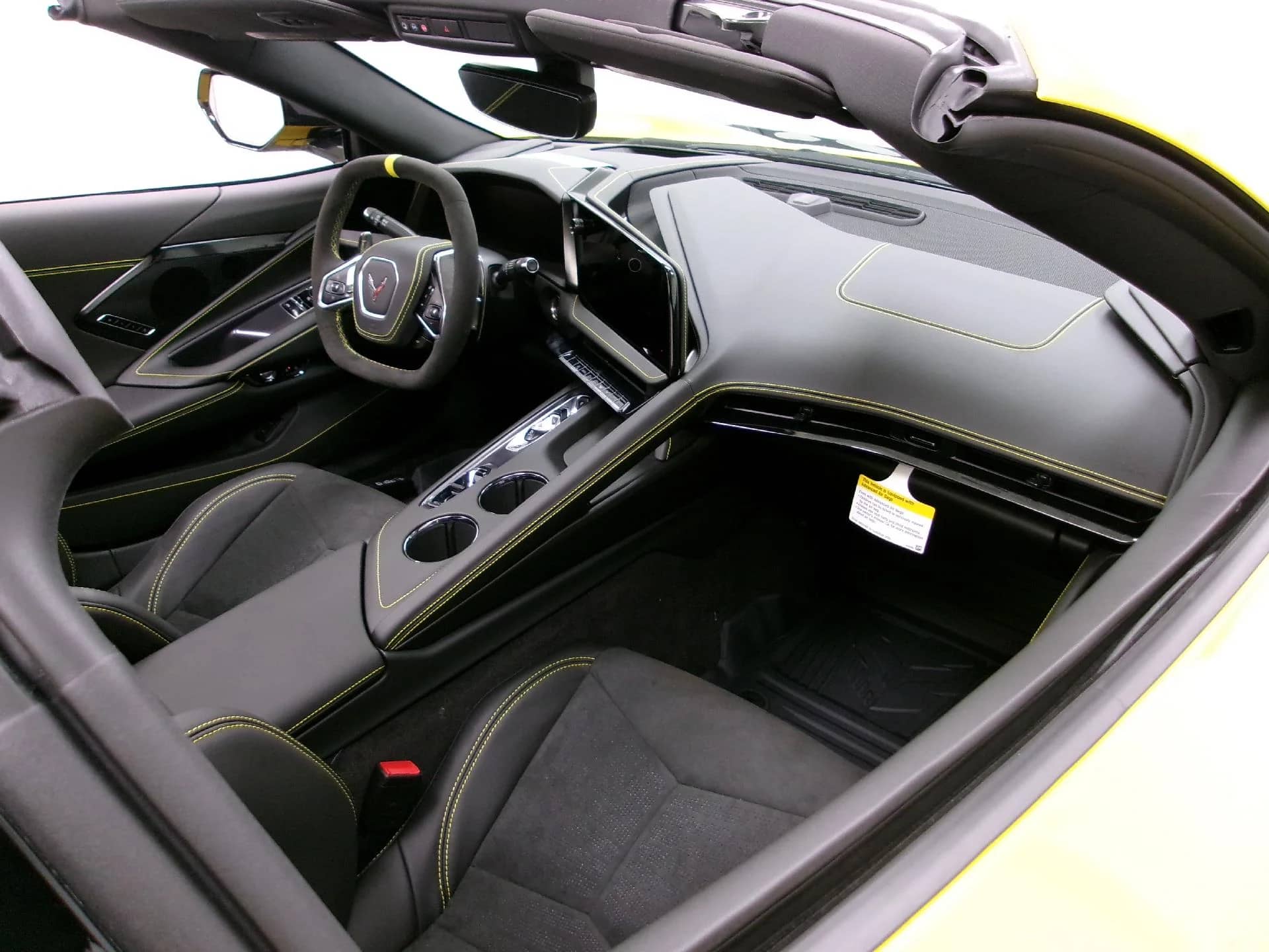 2027 Chevrolet Corvette - Image 3