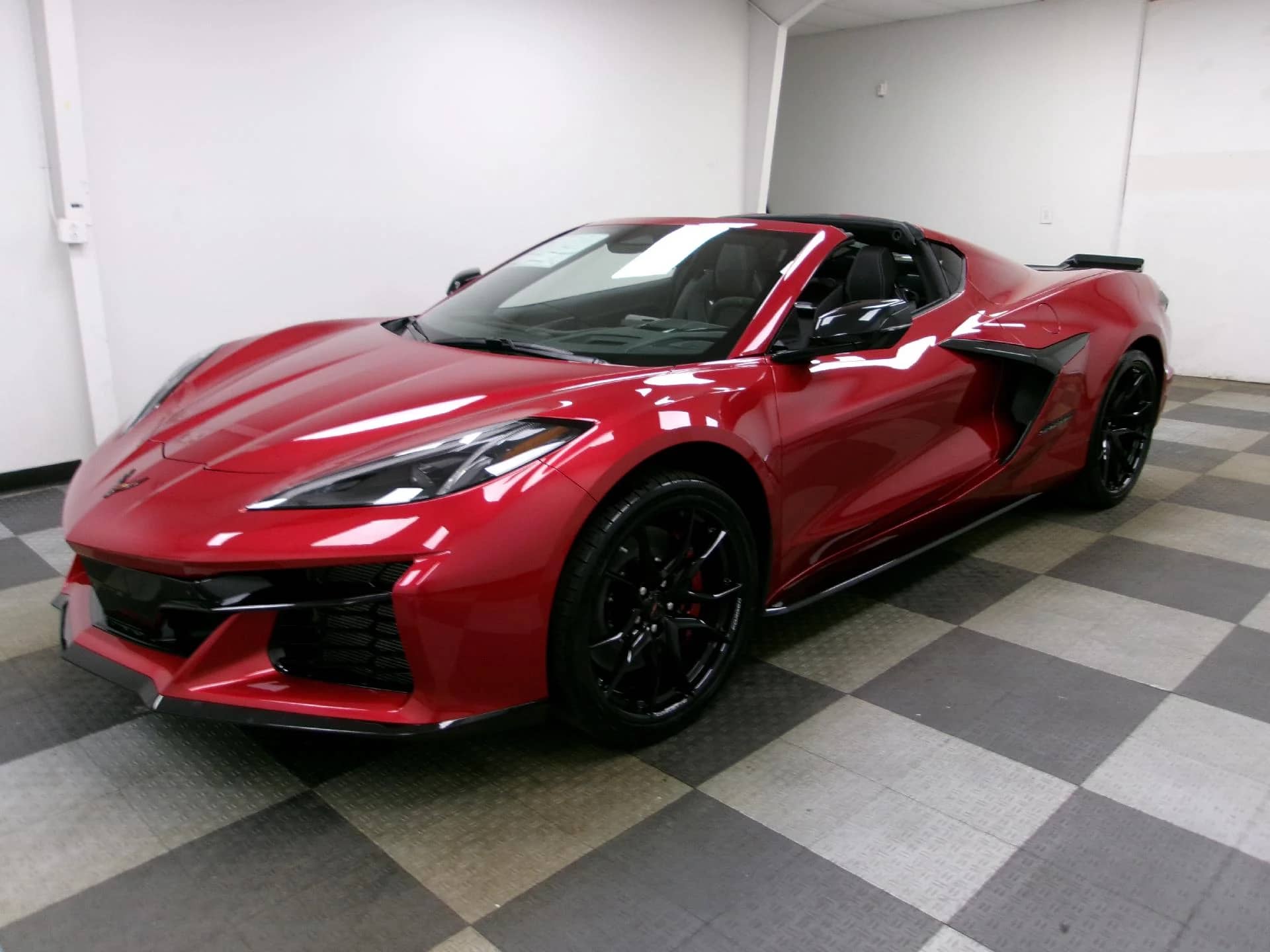 2027 Chevrolet Corvette - Image 1