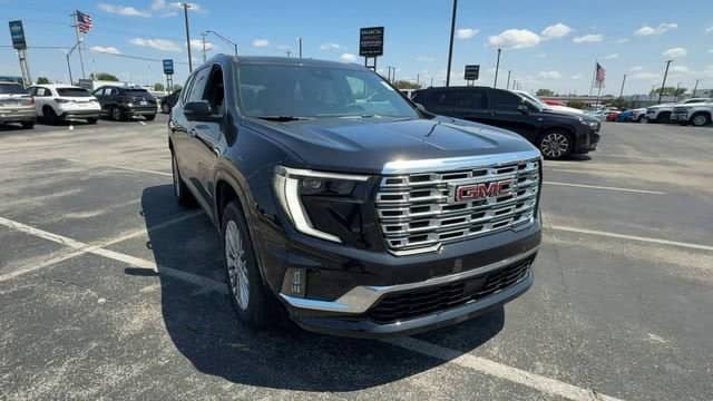 2026 GMC Acadia - Image 3