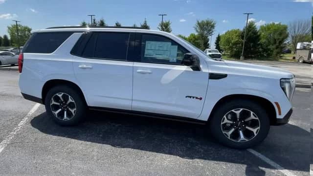 2026 GMC Yukon - Image 3