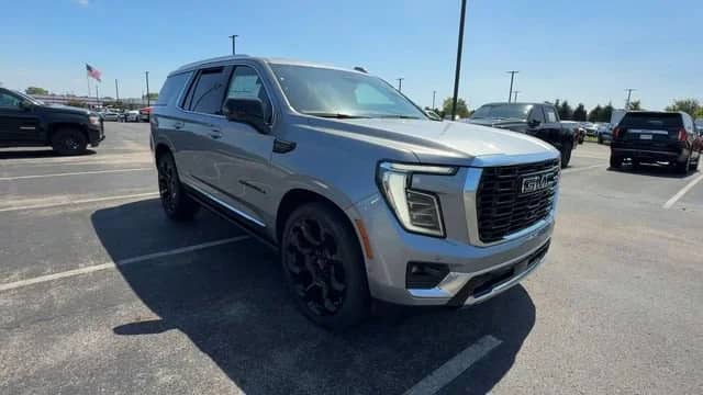 2026 GMC Yukon - Image 2