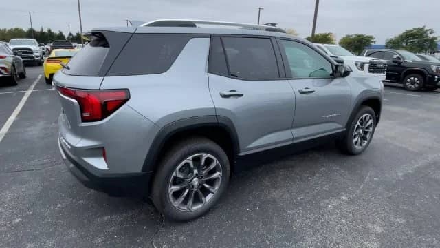 2027 GMC Terrain - Image 2