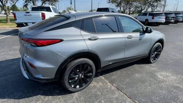 2026 Buick Envista - Image 2