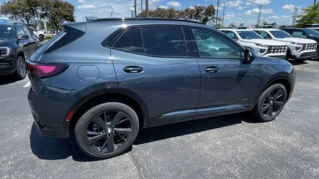 2026 Buick Envision - Image 2