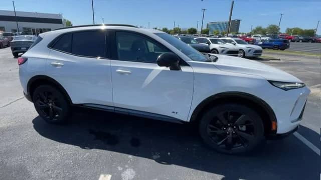 2026 Buick Envision - Image 3