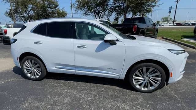 2026 Buick Envision - Image 3