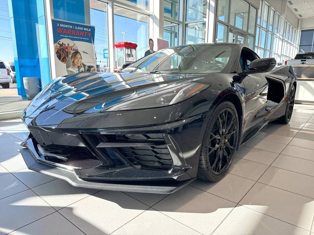 2026 Chevrolet Corvette - Image 2