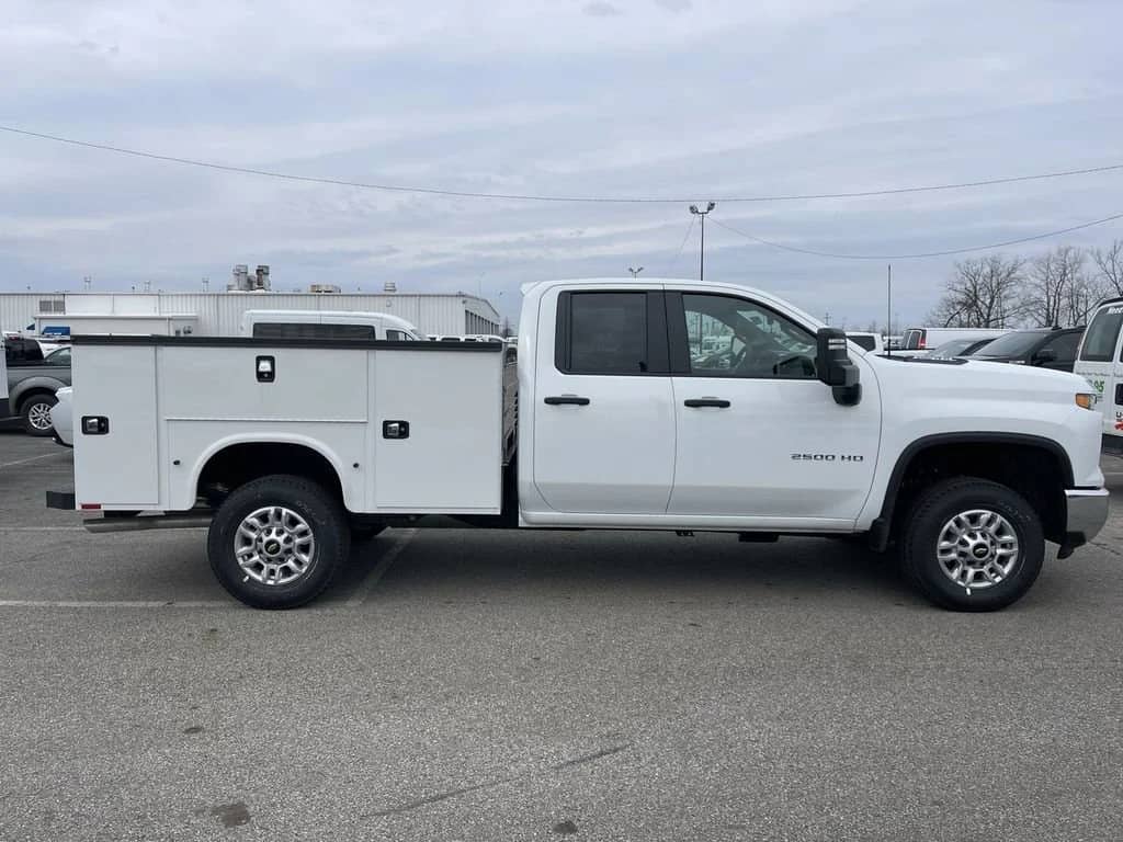 2026 Chevrolet Silverado 2500HD - Image 2