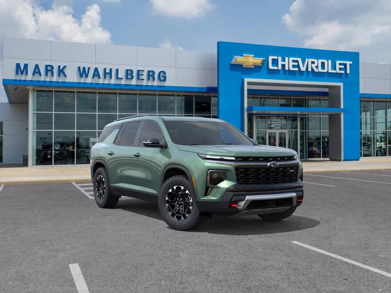2027 Chevrolet Traverse - Image 2