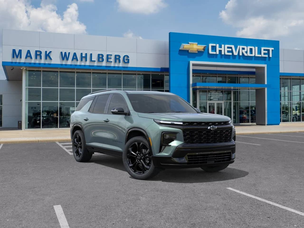 2027 Chevrolet Traverse - Image 2