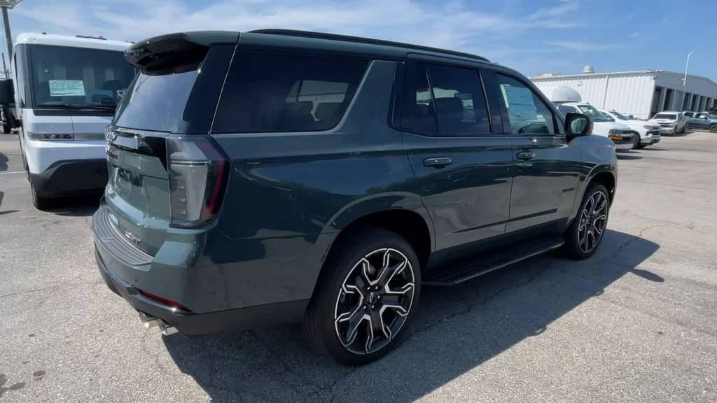 2026 Chevrolet Tahoe - Image 2