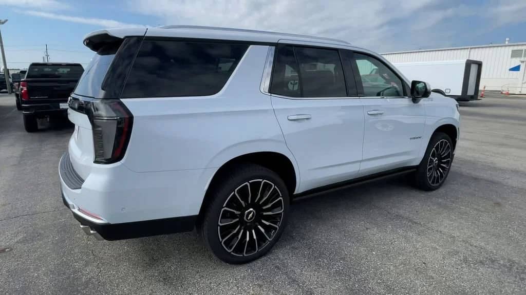 2026 Chevrolet Tahoe - Image 2