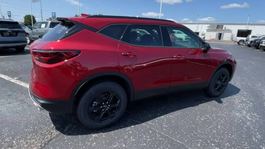 2026 Chevrolet Blazer - Image 2