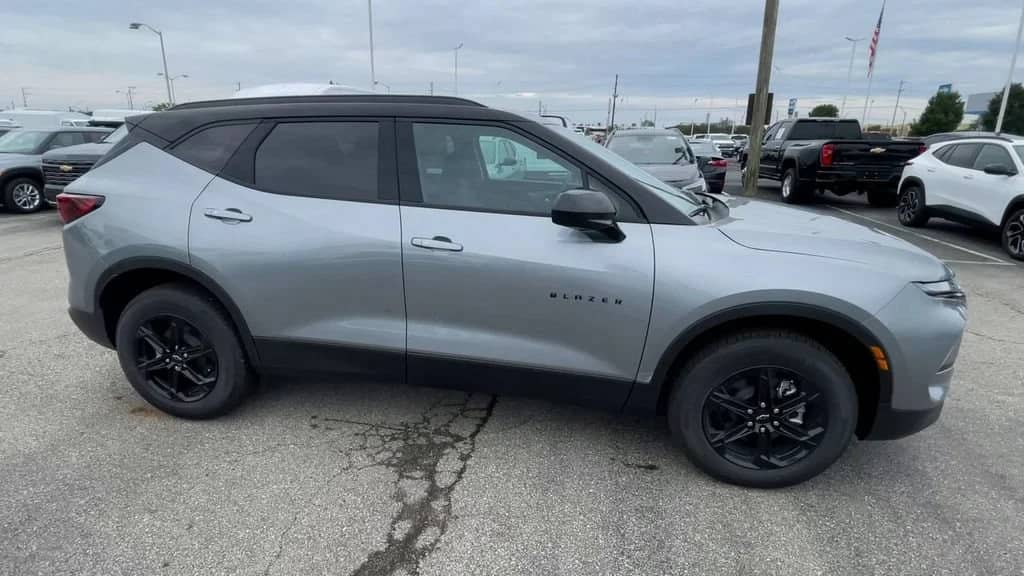 2026 Chevrolet Blazer - Image 3