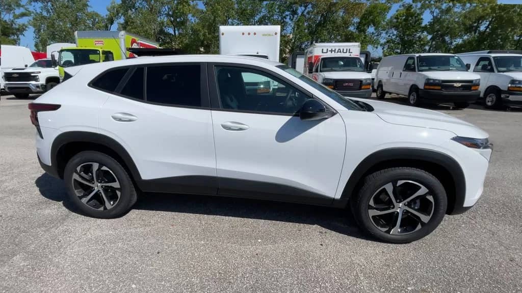 2026 Chevrolet Trax - Image 3