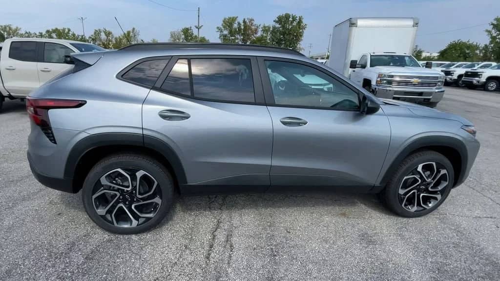 2026 Chevrolet Trax - Image 2