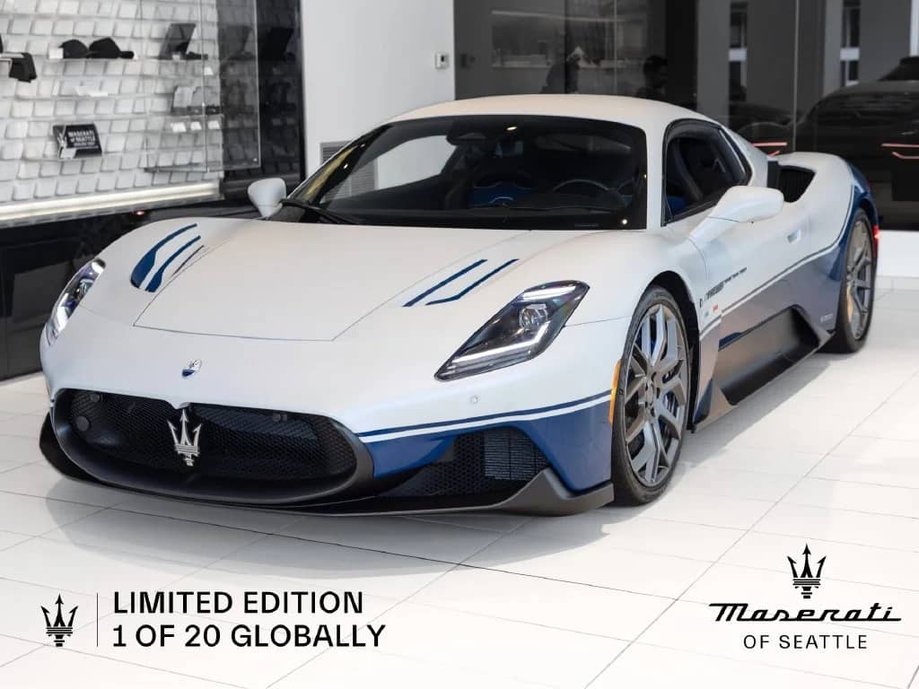 2025 Maserati MC20 - Image 1