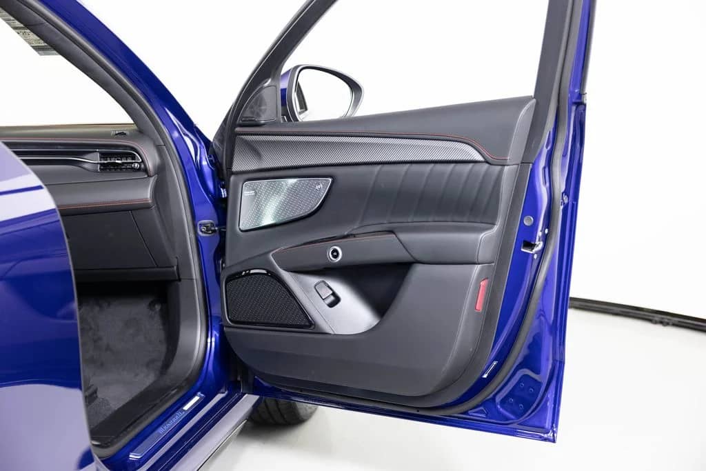 2026 Maserati Grecale - Image 37