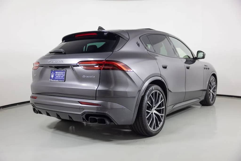 2026 Maserati Grecale - Image 2