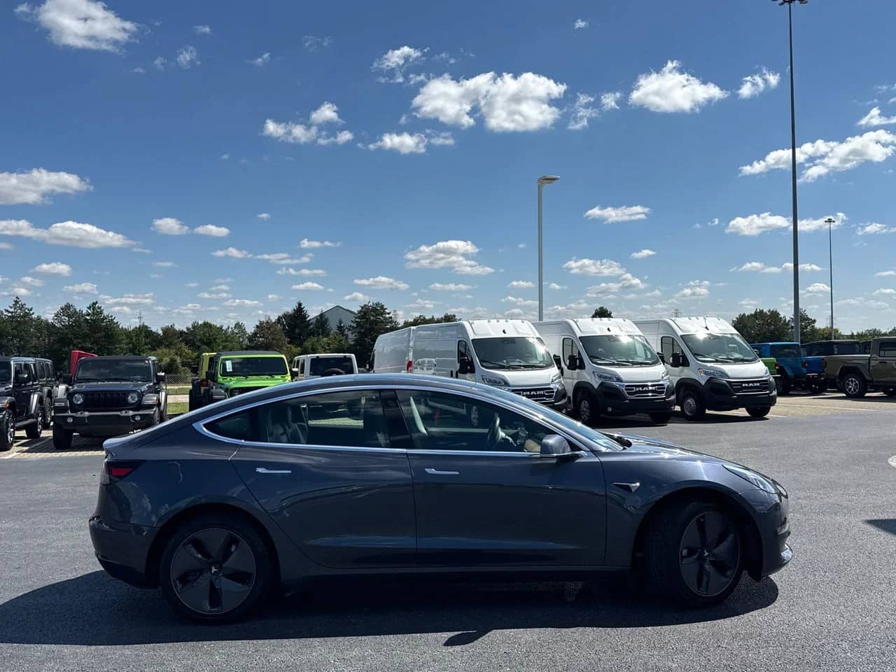 2020 Tesla Model 3 - Image 2