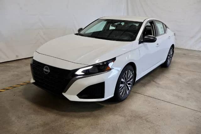 2026 Nissan Altima - Image 1