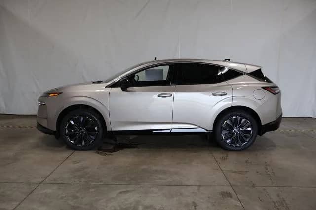 2027 Nissan Murano - Image 2