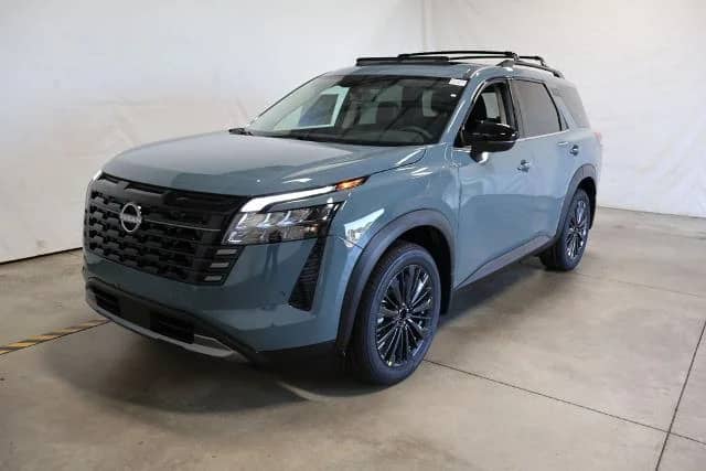 2026 Nissan Pathfinder - Image 1