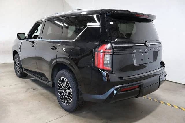 2026 Nissan Armada - Image 3