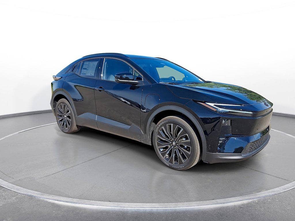 2026 Toyota C-HR - Image 2