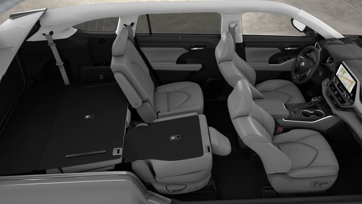 2026 Toyota Highlander - Image 22