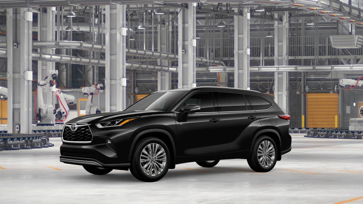 2026 Toyota Highlander - Image 2