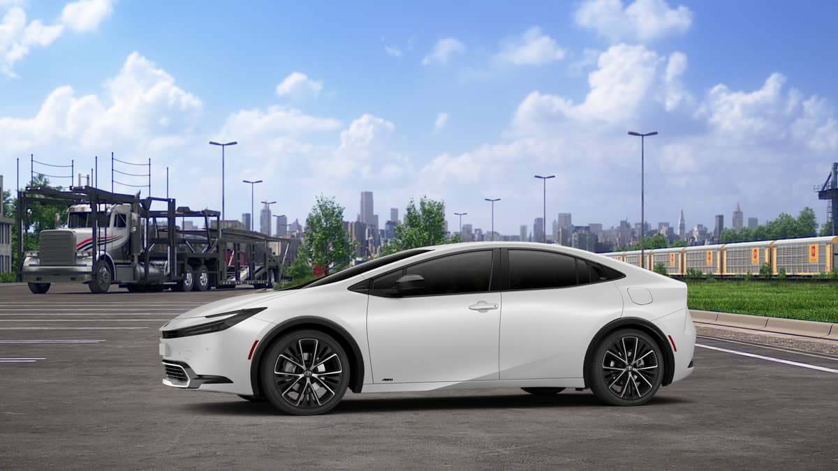 2027 Toyota Prius - Image 3