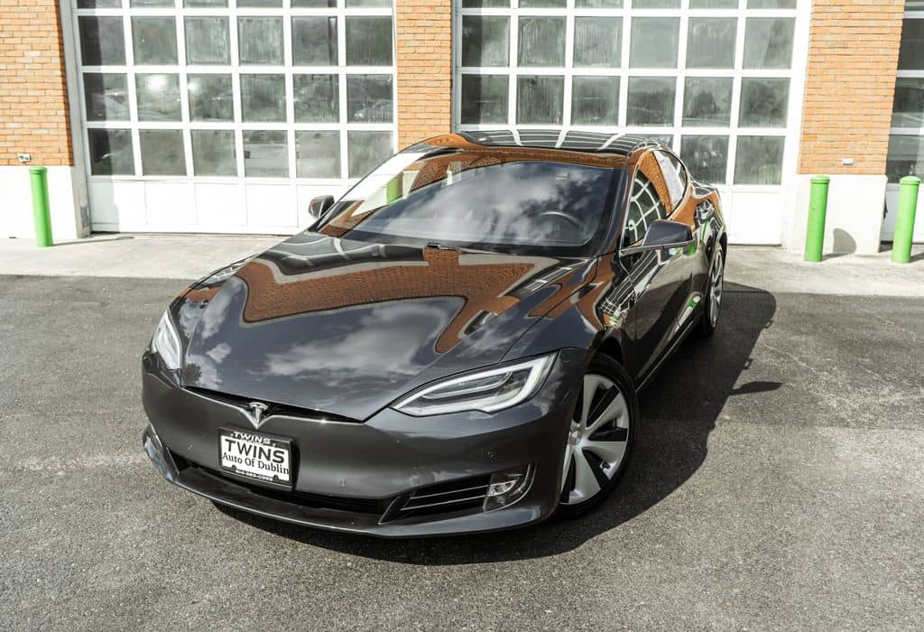 2021 Tesla Model S - Image 2