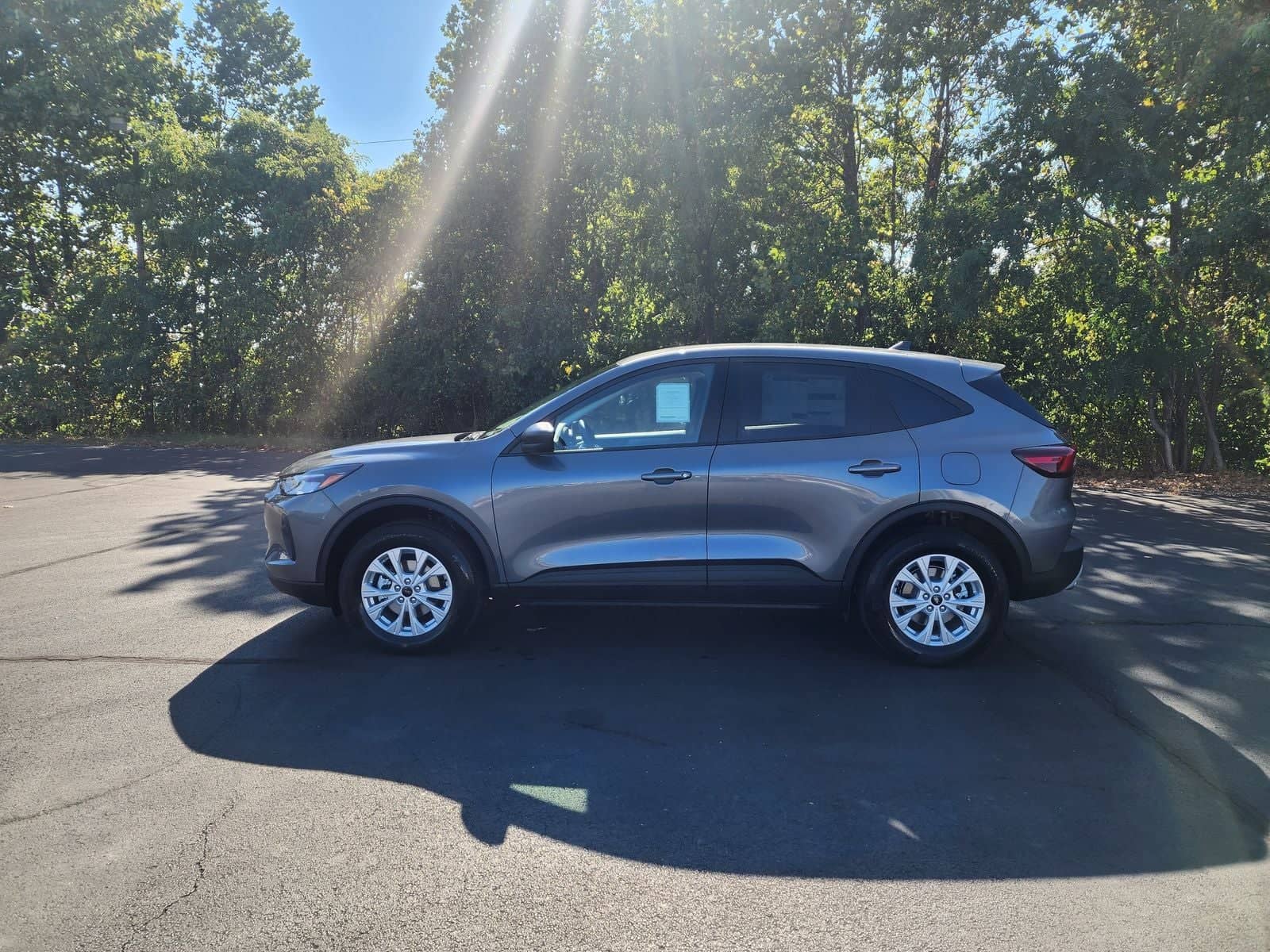2026 Ford Escape - Image 2